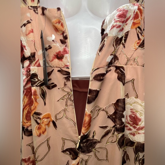 Lulus Blush Pink Burnout Velvet Floral Midi Corset Dress Women size Medium - Picture 8 of 12